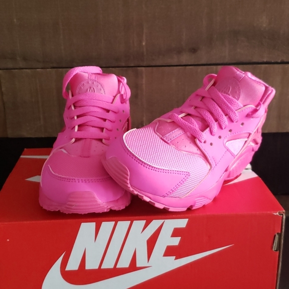 all pink huaraches womens
